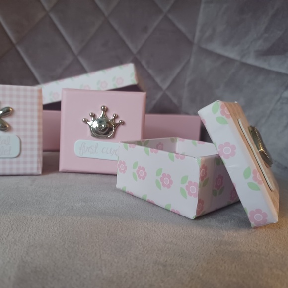 3/$30 New Baby Girl Memento Saving Box Set Baby Shower Gift First Tooth Box - Picture 3 of 5